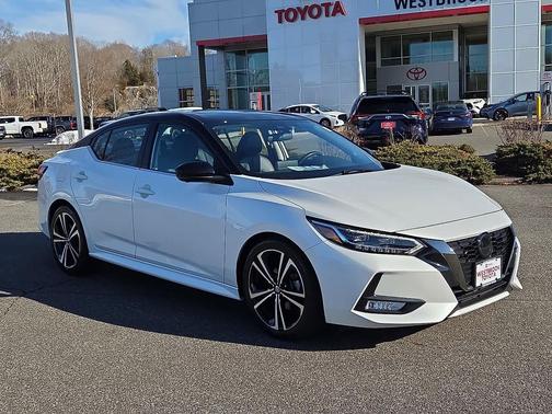 2022 Nissan Sentra SR