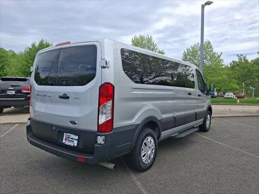 2022 Ford Transit-350 XLT