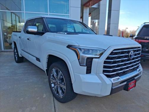 2022 Toyota Tundra Hybrid Capstone