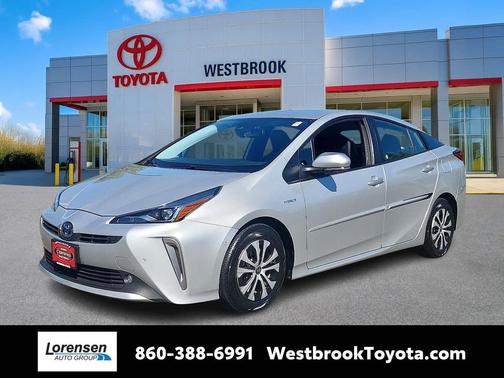 2022 Toyota Prius XLE