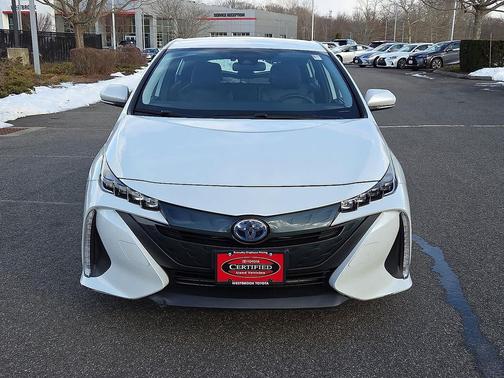 2022 Toyota Prius Prime XLE