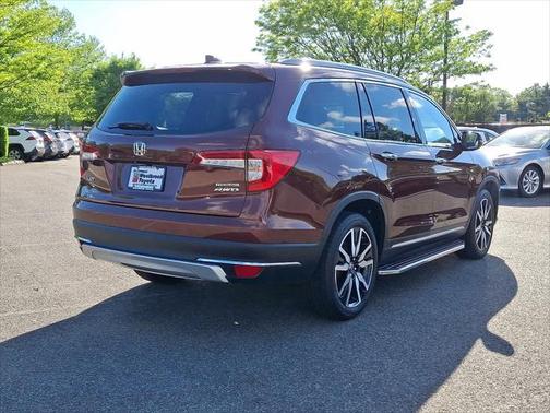2021 Honda Pilot Touring 8-Passenger