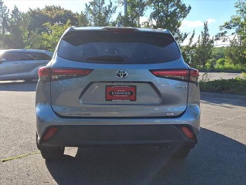 2022 Toyota Highlander Hybrid XLE