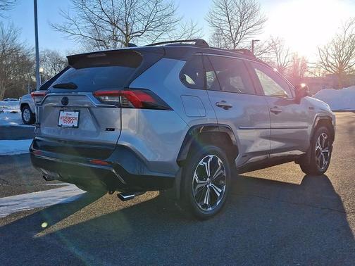 2024 Toyota RAV4 Prime XSE
