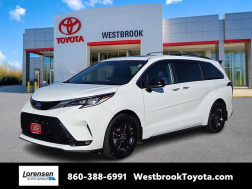 2024 Toyota Sienna XSE 7 Passenger