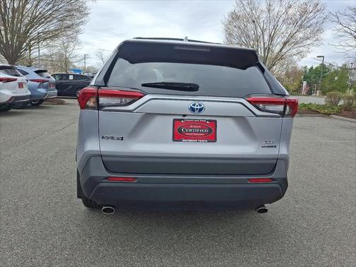 2024 Toyota RAV4 Hybrid XLE