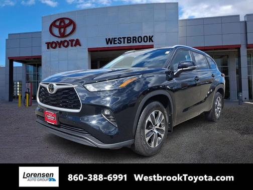 2023 Toyota Highlander XLE
