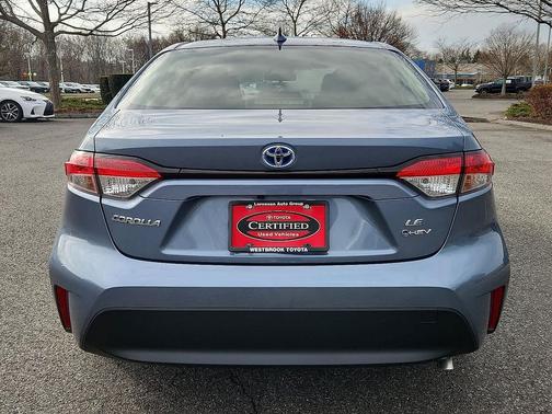 2025 Toyota Corolla Hybrid LE