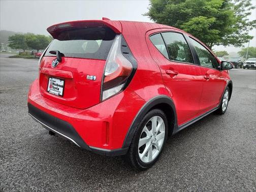 2018 Toyota Prius c Four