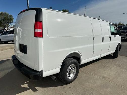 2025 Chevrolet Express 2500 Work Van