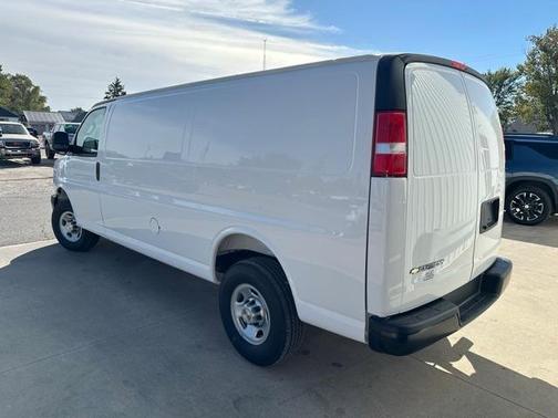 2025 Chevrolet Express 2500 Work Van