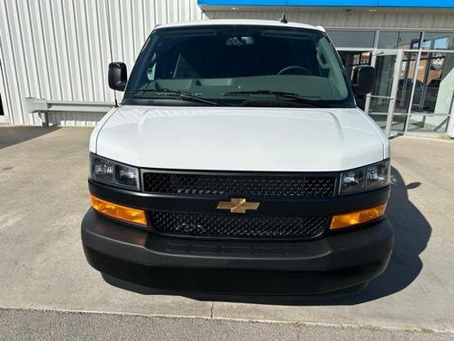 2025 Chevrolet Express 2500 Work Van