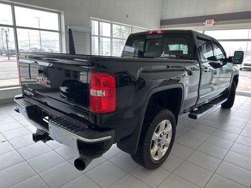 2017 GMC Sierra 2500 SLT