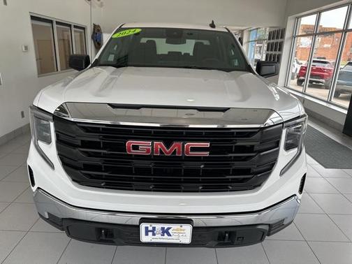 2024 GMC Sierra 1500 Pro