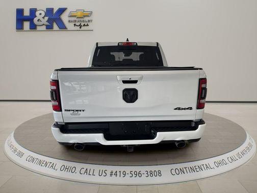 Bright White Clearcoat 2022 RAM 1500