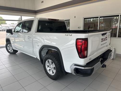 2024 GMC Sierra 1500 SLE