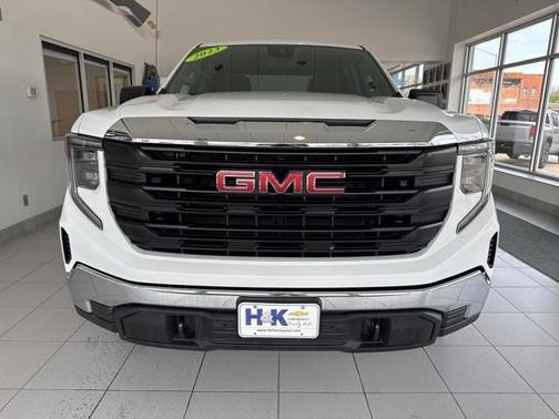 2023 GMC Sierra 1500 Pro