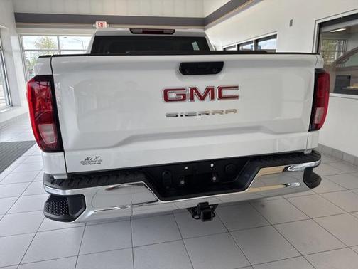 2023 GMC Sierra 1500 Pro