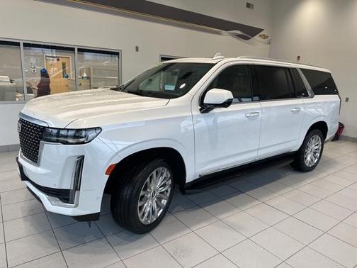 2023 Cadillac Escalade ESV Premium Luxury