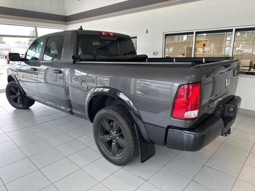 2018 RAM 1500 SLT