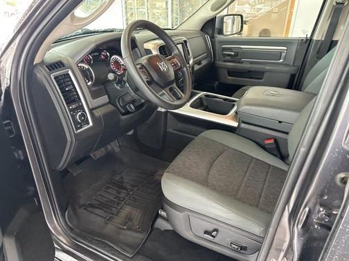 2018 RAM 1500 SLT