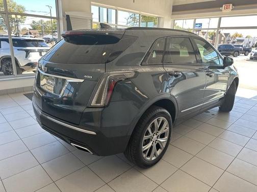 2021 Cadillac XT5 Sport