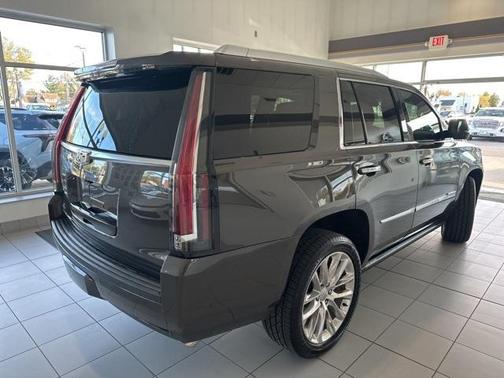 2020 Cadillac Escalade Premium Luxury