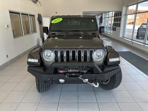 2022 Jeep Gladiator Overland