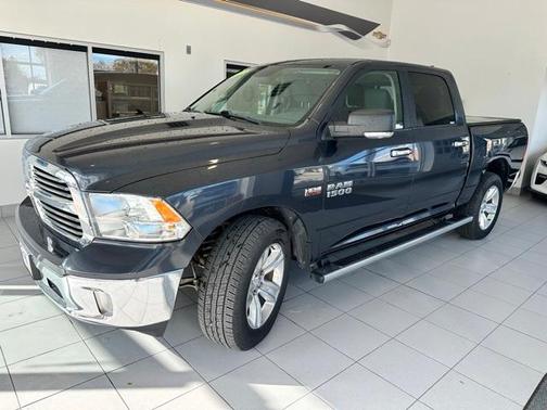 2017 RAM 1500 SLT
