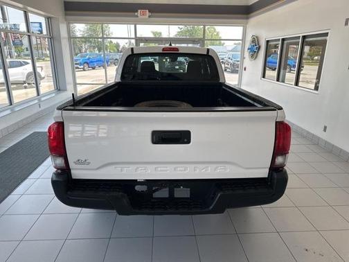 2019 Toyota Tacoma SR
