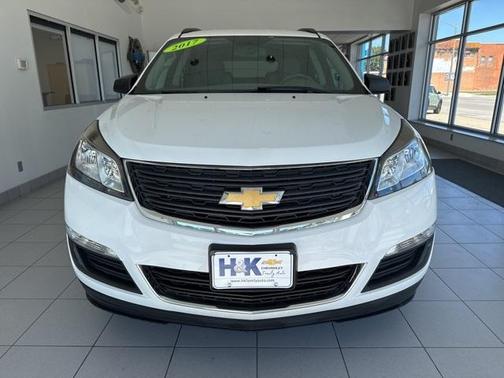 2017 Chevrolet Traverse LS