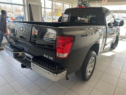 2009 Nissan Titan SE King Cab