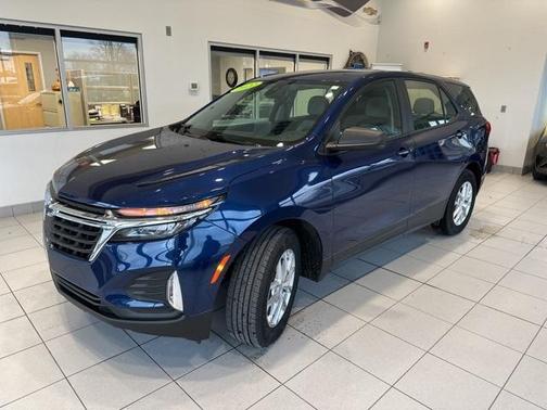 2022 Chevrolet Equinox LS
