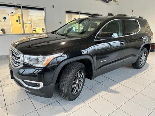 2017 GMC Acadia SLT-1