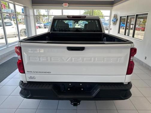 2023 Chevrolet Silverado 1500 WT