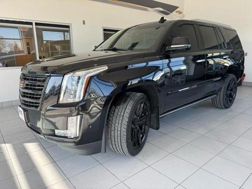 2019 Cadillac Escalade Platinum