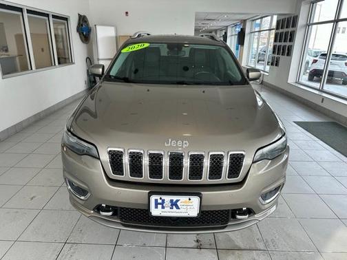 2020 Jeep Cherokee Overland