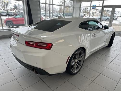 2017 Chevrolet Camaro 2LT