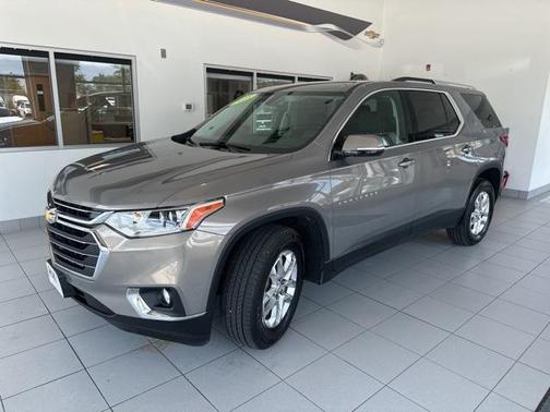 2018 Chevrolet Traverse LT Cloth
