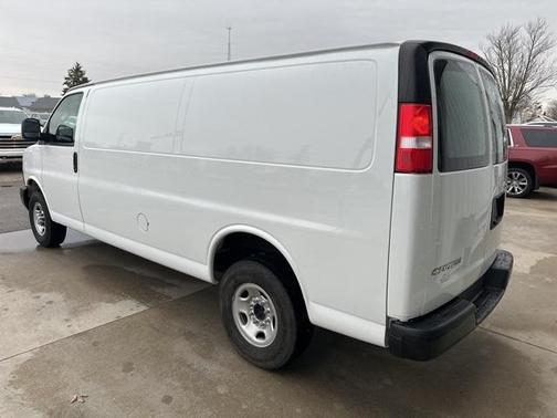 2024 Chevrolet Express 2500 Work Van