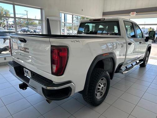 2023 GMC Sierra 2500 Pro