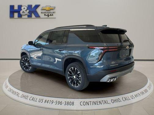 Lakeshore Blue Metallic 2026 Chevrolet Traverse LT