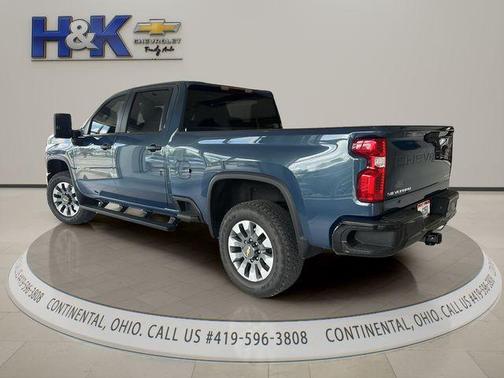 Lakeshore Blue Metallic 2025 Chevrolet Silverado 2500 Custom