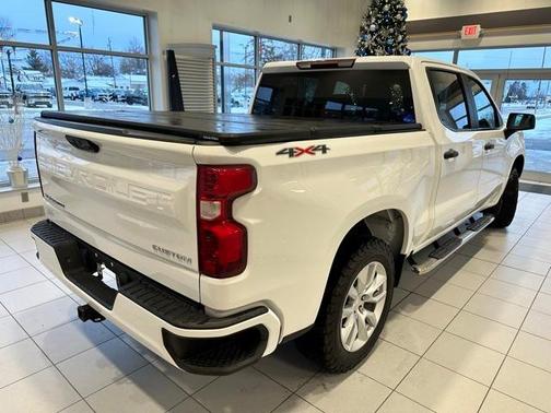 2022 Chevrolet Silverado 1500 Custom