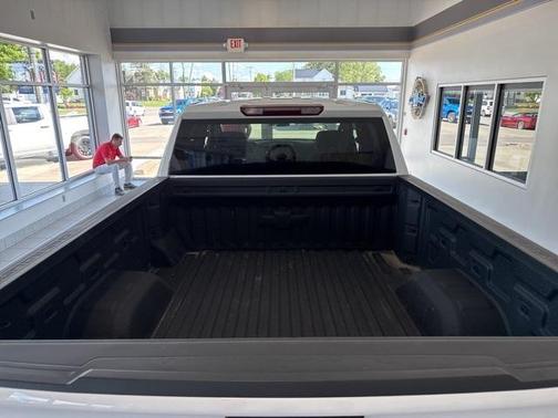 2022 Chevrolet Silverado 1500 WT