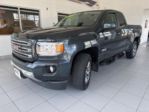 2017 GMC Canyon SLE