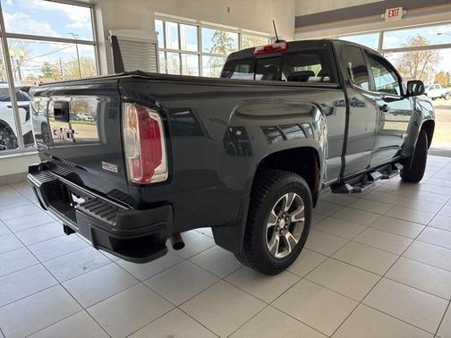 2017 GMC Canyon SLE