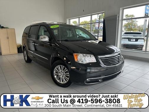 2016 Chrysler Town & Country Touring-L
