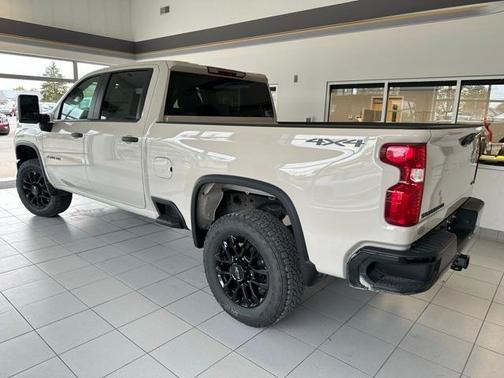 2026 Chevrolet Silverado 2500 Custom