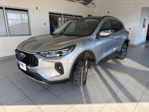 2024 Ford Escape Platinum